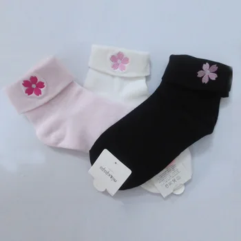 2021 Японската Ученичка Къси Чорапи За Момичета Мода Бродерия JK Училищни униформи и Аксесоари Тийнейджъри Високи Стегнати Униформи Чорапи Черен