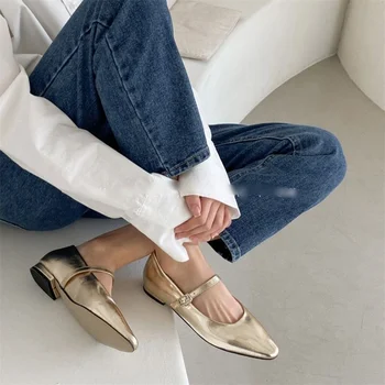 2022 Летни обувки Xiaojin С остри Пръсти и Каишка с катарама с отворени Пръсти Mary Janes на плосък Квадратен ток Дамски Сандали