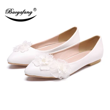 BaoYaFang/нов прием на 2019 г.; сватбени обувки на нисък ток, с бяло цвете; дамски официални модела обувки с остър пръсти; модерни обувки за дребни подметка