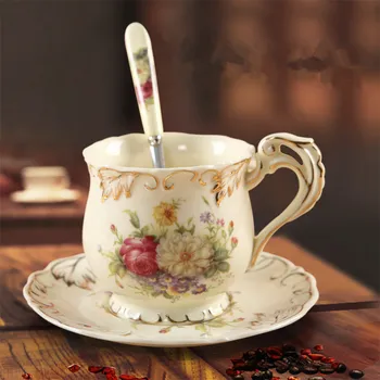 Британски Комплект Чаени Чаши и Блюдец най-високо качество, Китайски колекция от Керамични Чаши Кафе на слонова кост, Керамични Подобрена Порцеланова Чаша за Сватбени Подаръци