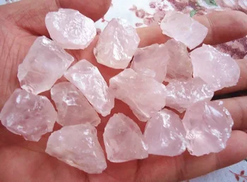 естествен розов кварц crstal руда енергиен камък на камък на любовта розов кристал фън шуй камък бижута на едро 100 г/лот